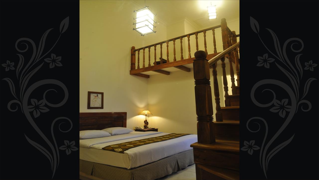 Bukit Daun Hotel And Resort Kediri  Exteriér fotografie