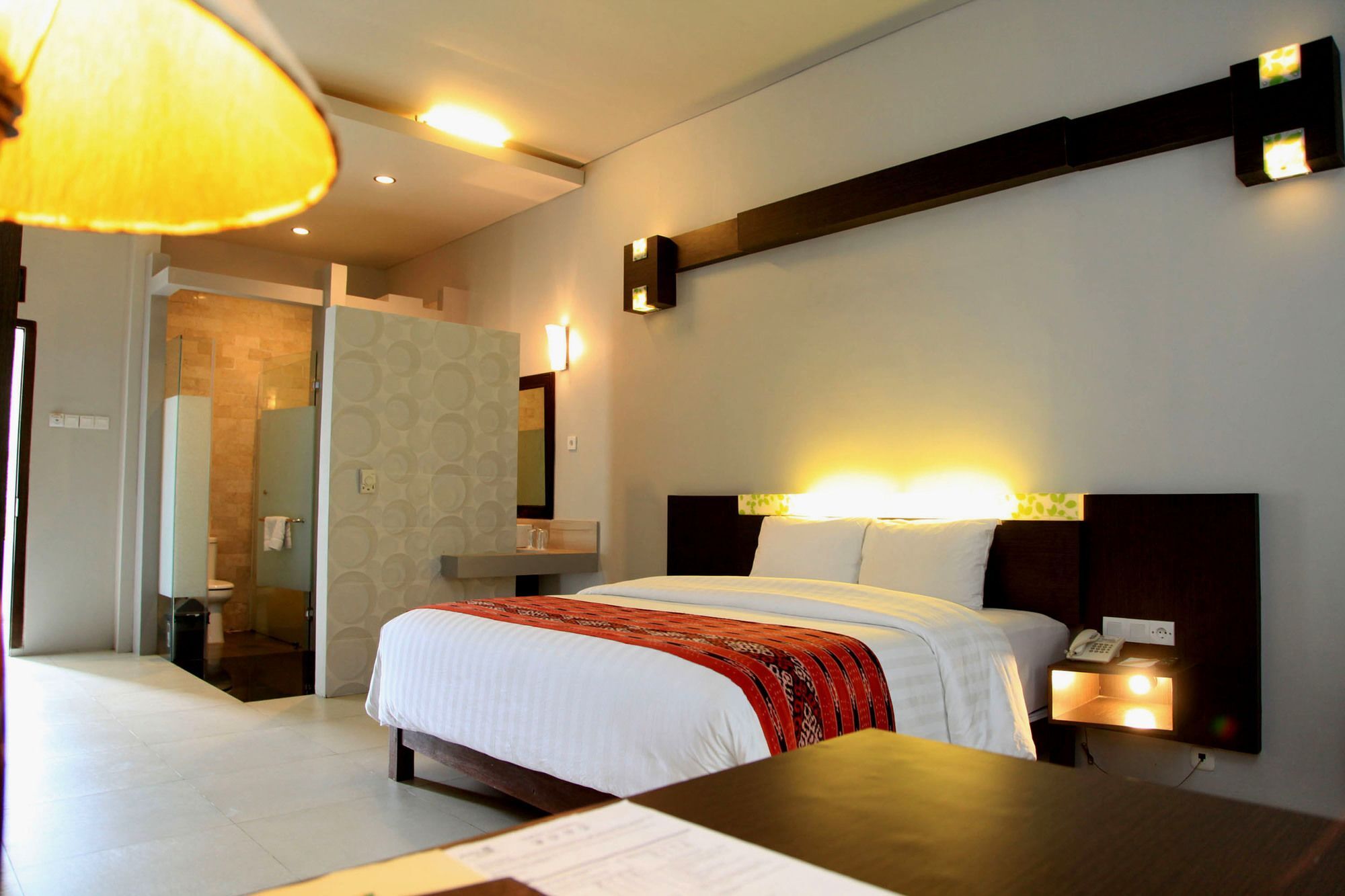 Bukit Daun Hotel And Resort Kediri  Exteriér fotografie